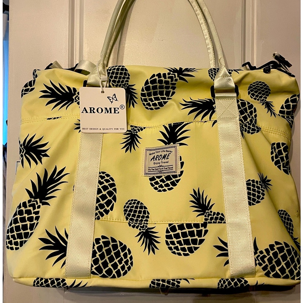 AROME-Beach bag/Travel bag-pineapple print NWT